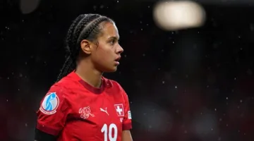 سويسرا تتغلب على أيسلندا بهدفين في بطولة أوروبا للسيدات