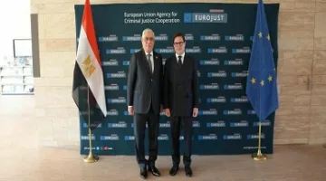 النائب العام يشارك في اجتماعات اليوروميد في لاهاي ويستعرض سبل التعاون القضائي والتدريب مع رئيس “يوروچست”