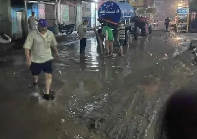 سقوط الأشجار و inundation in الشوارع: طقس سيئ يضرب قرى ميت غمر في الدقهلية سقوط الأشجار و inundation in الشوارع: طقس سيئ يضرب قرى ميت غمر في الدقهلية