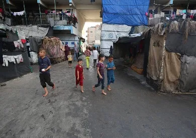 اليونيسف: أطفال يتشردون كل 5 ثوان ويموت أو يُصاب طفل كل 15 دقيقة في الشرق الأوسط وشمال إفريقيا اليونيسف: أطفال يتشردون كل 5 ثوان ويموت أو يُصاب طفل كل 15 دقيقة في الشرق الأوسط وشمال إفريقيا