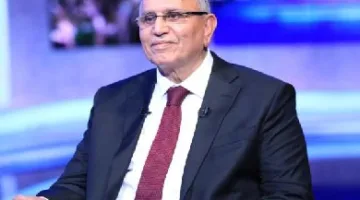 عبد السند يمامة يدعو لتعديل الدستور: الاستقرار في مصر يعتمد على الرئيس السيسي وليس على النصوص القانونية