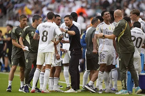 ألونسو: ريال مدريد يحقق تقدمًا مع كثرة المباريات وقد استفدت من أنشيلوتي