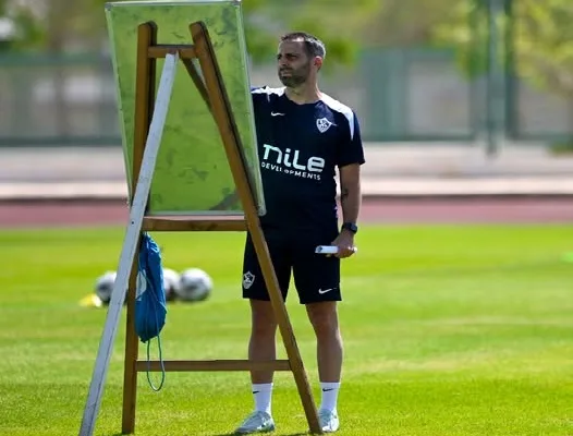 الزمالك يختتم معسكر القاهرة بندوة تقنية قدمها فيريرا الزمالك يختتم معسكر القاهرة بندوة تقنية قدمها فيريرا