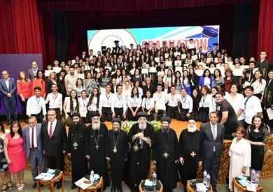 البابا تواضروس يشارك في احتفال تخرج طلاب المرحلة الإعدادية في المدرسة المرقسية بالإسكندرية البابا تواضروس يشارك في احتفال تخرج طلاب المرحلة الإعدادية في المدرسة المرقسية بالإسكندرية