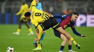 أتلتيكو مدريد يسأل عن وضعية لاعب برشلونة