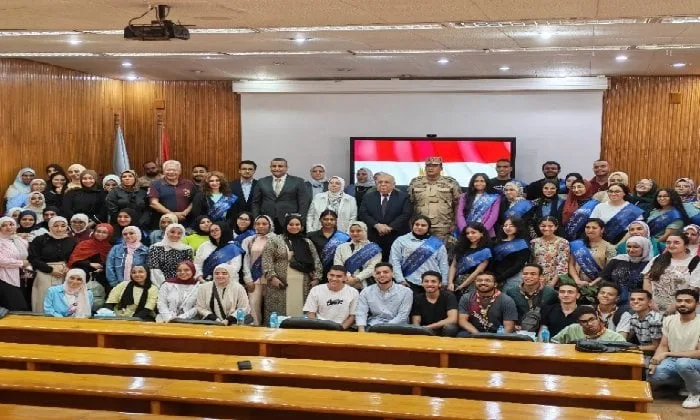 جامعة الإسكندرية تستمر في احتفالاتها بذكري ثورة 30 يونيو وتنظم ندوة توعوية حول حروب الجيل الرابع.