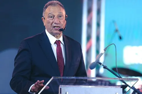الخطيب يدخل عالم التمثيل من خلال ظهور خاص في مسلسل تلفزيوني