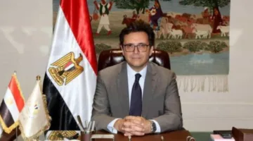 وزير الثقافة يبارك الأمانة العامة لمؤتمر أدباء مصر بعد الانتهاء من تشكيلها للدورة السابعة والثلاثين