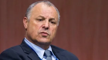 اتحاد الكرة يعرب عن امتنانه للرئيس السيسي بعد توجيهه بتوفير الرعاية الصحية المطلوبة لـ “المعلم”