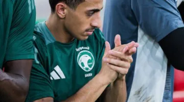 بعد رفض أربع صفقات.. الاتحاد يرسّل لاعبه بعيداً