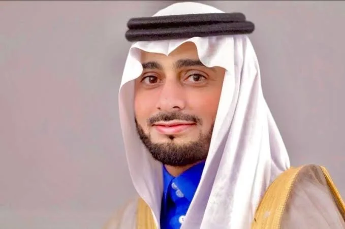 الجفري يفكر في الترشح لرئاسة الأهلي ويعد خطة طموحة للنهوض بالفريق. الجفري يفكر في الترشح لرئاسة الأهلي ويعد خطة طموحة للنهوض بالفريق.