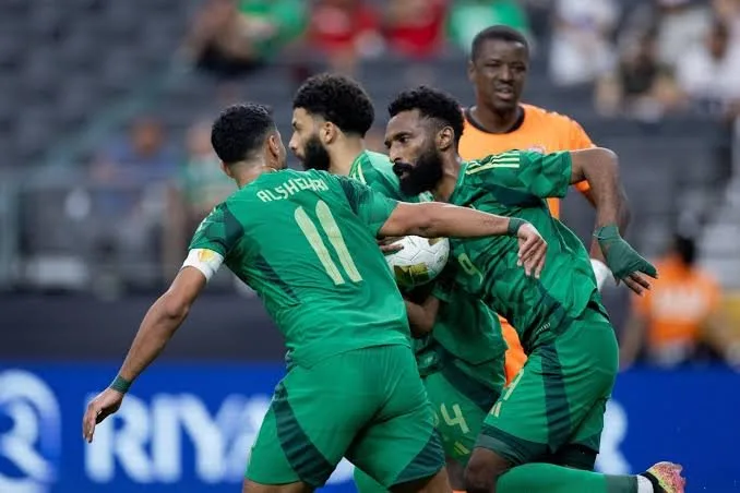 الأخضر ينزل إلى المركز الثامن على مستوى آسيا! الأخضر ينزل إلى المركز الثامن على مستوى آسيا!