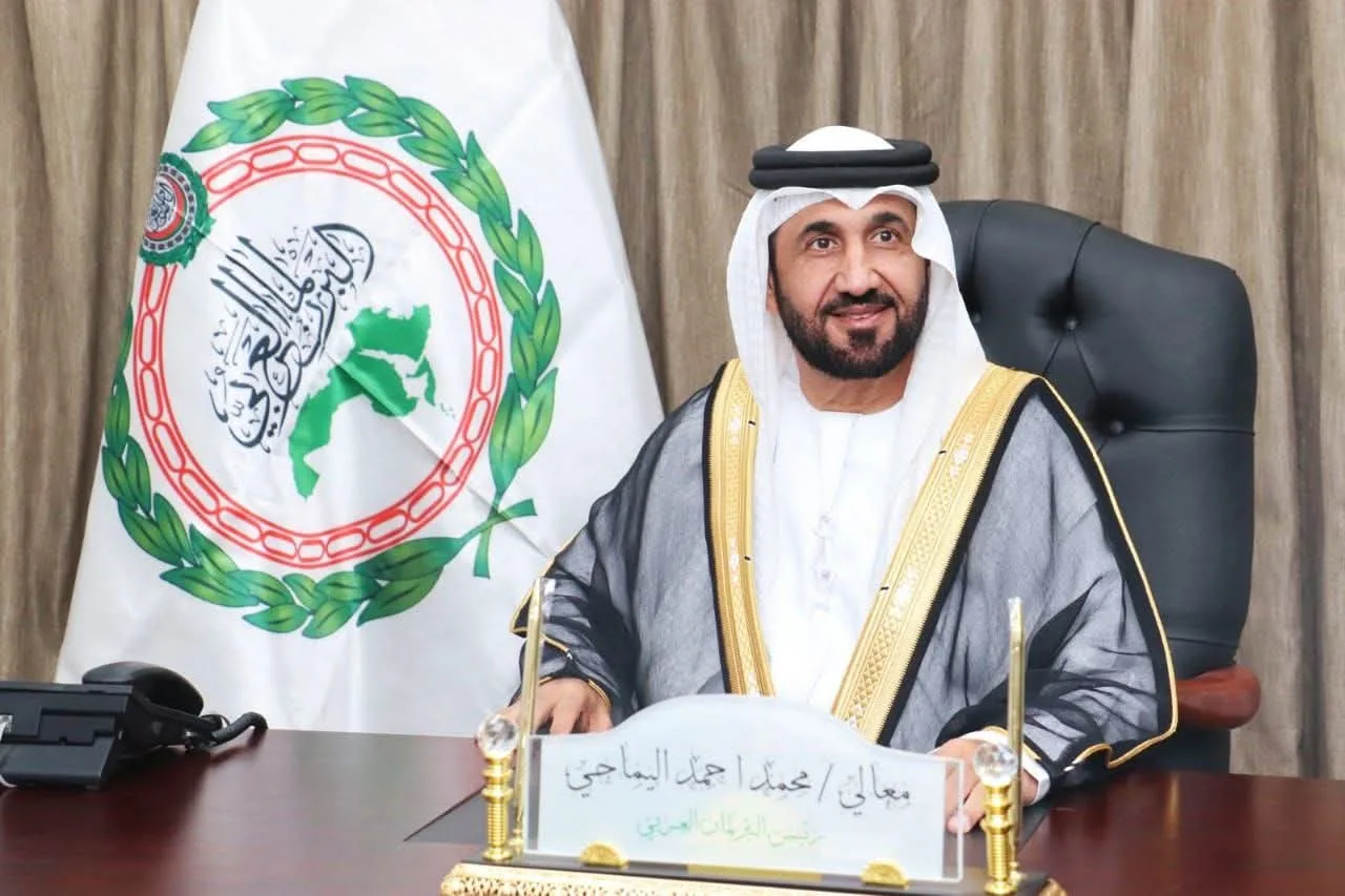 رئيس البرلمان العربي يبارك الجزائر بمناسبة عيد الاستقلال