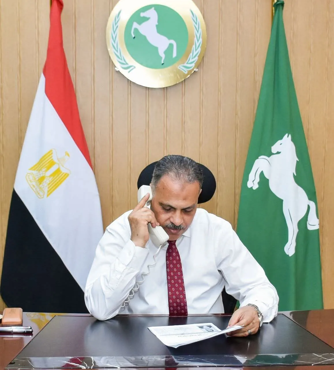 هاتفياً… الأشموني يُبارك أوائل الدبلومات الفنية على مستوى الجمهورية من أبناء الشرقية هاتفياً… الأشموني يُبارك أوائل الدبلومات الفنية على مستوى الجمهورية من أبناء الشرقية