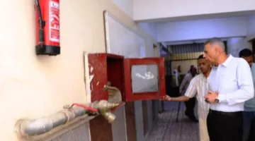 محافظ أسوان يقوم بجولة تفقدية لقطاع الإطفاء وشبكة الطوارئ في مبنى الوحدة المحلية لمركز ومدينة أسوان.