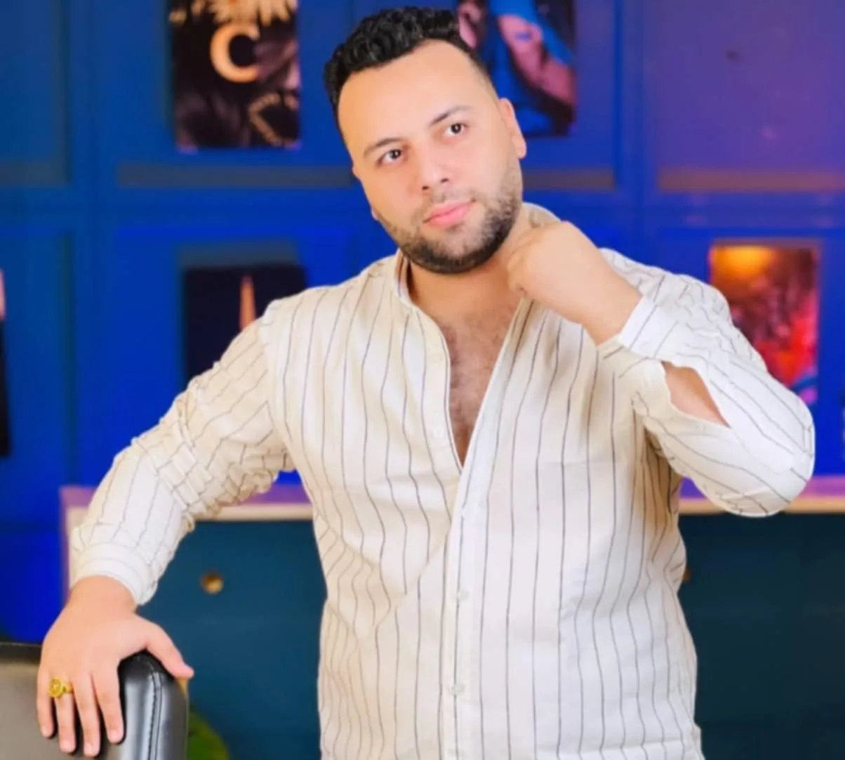 محمد زكريا يحتفل بعيد ميلاده معززًا مكانته في عالم الإخراج من خلال أعمال درامية وبرامج تهيمن على الساحة الفنية. محمد زكريا يحتفل بعيد ميلاده معززًا مكانته في عالم الإخراج من خلال أعمال درامية وبرامج تهيمن على الساحة الفنية.