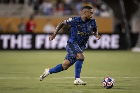 وكيل مالكوم يشرح حقيقة انتقاله من الهلال وكيل مالكوم يشرح حقيقة انتقاله من الهلال