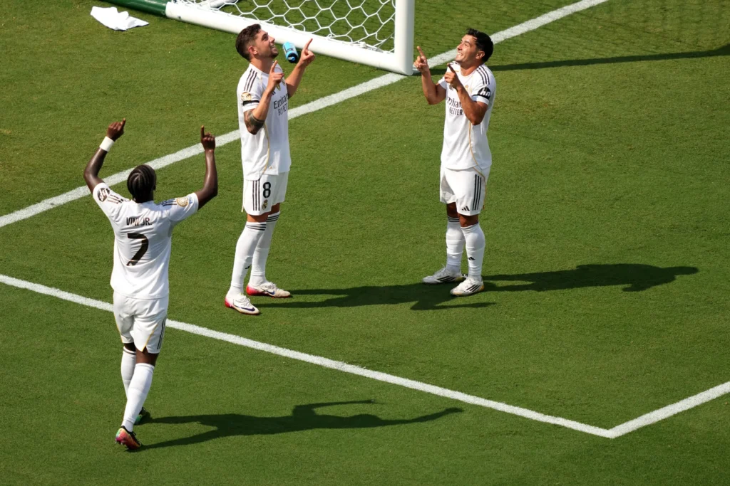 بعد أرنولد وهويسن: رؤية ريال مدريد حول التعاقدات الجديدة الصيفية بعد أرنولد وهويسن: رؤية ريال مدريد حول التعاقدات الجديدة الصيفية