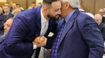 في اجتماع كبير برئاسة دولة عبد الرؤوف الروابدة.. عشيرة الجهالين وآل عوّاد يتبادلون العلاقات الأسرية (صور)
