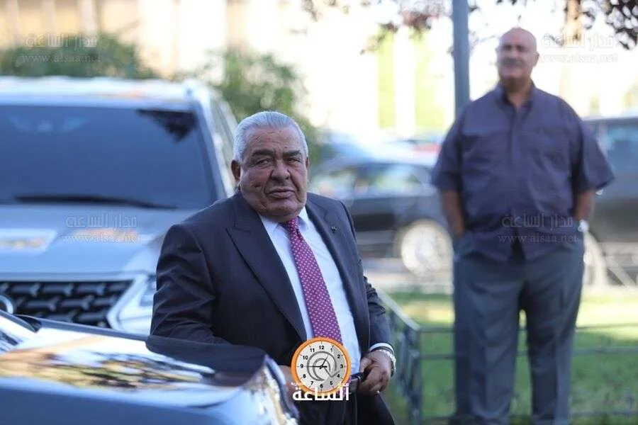 الإصدار الجديد من التوثيق الملكي: “شذرات تاريخ الأردن” لعبد الرؤوف الروابدة الإصدار الجديد من التوثيق الملكي: “شذرات تاريخ الأردن” لعبد الرؤوف الروابدة