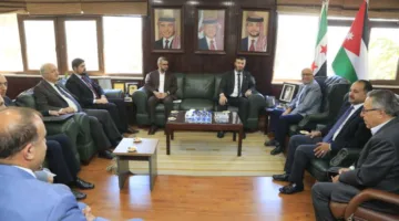 وزير المياه والري يناقش القضايا المائية المشتركة مع اللجنة الفنية الأردنية السورية