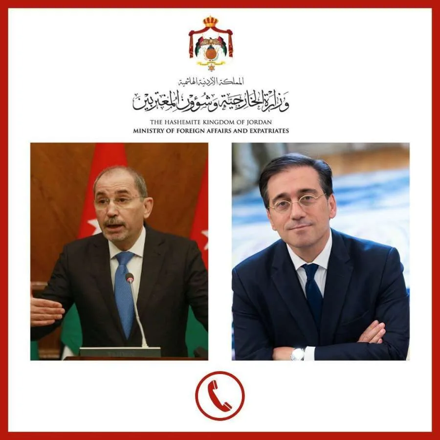 الصفدي يتواصل هاتفياً مع نظيره الإسباني بشأن وقف دائم لإطلاق النار في غزة. الصفدي يتواصل هاتفياً مع نظيره الإسباني بشأن وقف دائم لإطلاق النار في غزة.