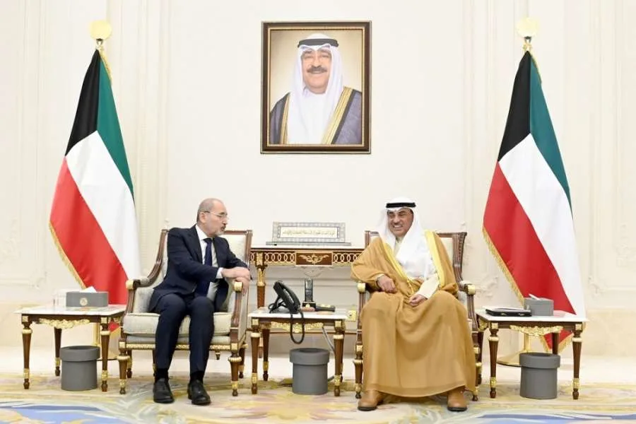 ولي عهد الكويت يلتقي الصفدي… ما الذي جرى في الحديث؟ ولي عهد الكويت يلتقي الصفدي… ما الذي جرى في الحديث؟