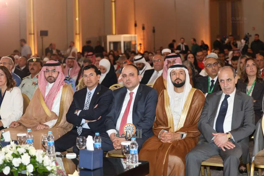 وزارة الشباب تدشّن الاحتفالات بعمان عاصمة الشباب العربي في مراسم رائعة (صور) وزارة الشباب تدشّن الاحتفالات بعمان عاصمة الشباب العربي في مراسم رائعة (صور)