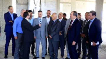 رئيس الديوان الملكي يزور مشاريع المبادرات الملكية في البلقاء
