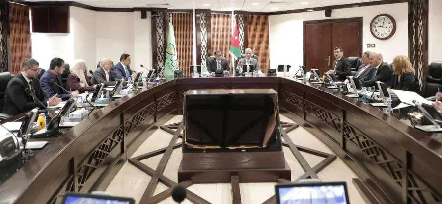 اللجنة الإدارية النيابية تبرز أهمية دور ديوان المحاسبة في تعزيز مبادئ الحوكمة اللجنة الإدارية النيابية تبرز أهمية دور ديوان المحاسبة في تعزيز مبادئ الحوكمة