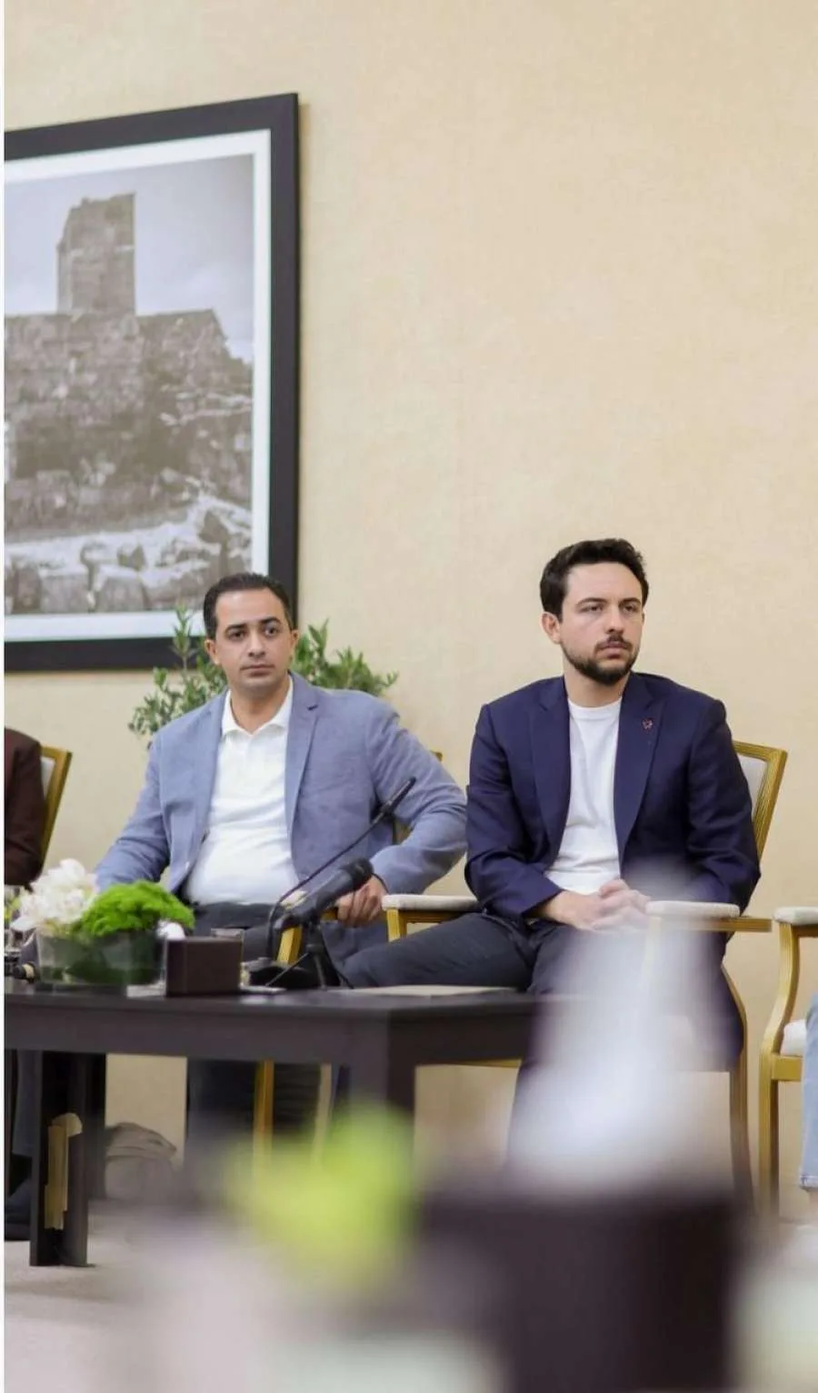 ولي العهد: قيادة مؤسسية راسخة في القيم الهاشمية ورؤية ملكية شابة تشكل مستقبل الأردن الحديث.