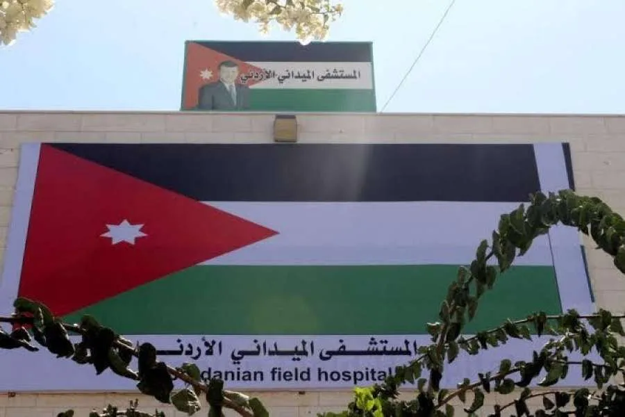 المستشفى الميداني الأردني في غزة يوفّر 12 ألف لتر من المياه يومياً للأحياء المجاورة.