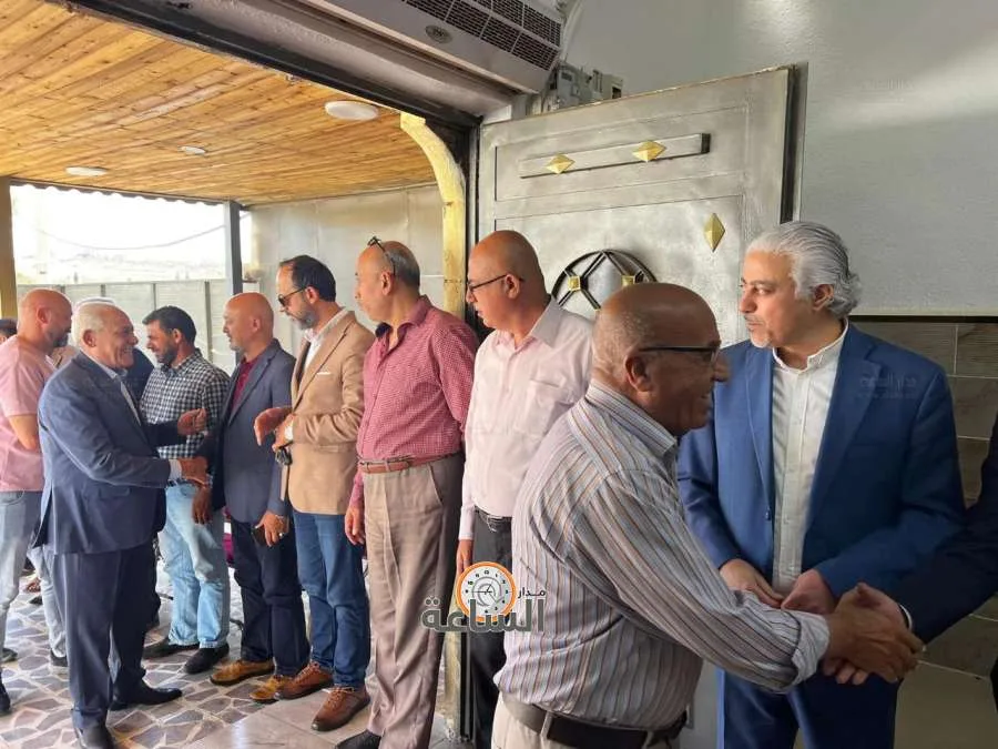 اجتماع عائلة الحباشنة بشأن قضية الصحفي فارس: ابننا ضحية عمل إرهابي خبيث.. ونطالب بالتحقيق في الحقيقة (صور) اجتماع عائلة الحباشنة بشأن قضية الصحفي فارس: ابننا ضحية عمل إرهابي خبيث.. ونطالب بالتحقيق في الحقيقة (صور)
