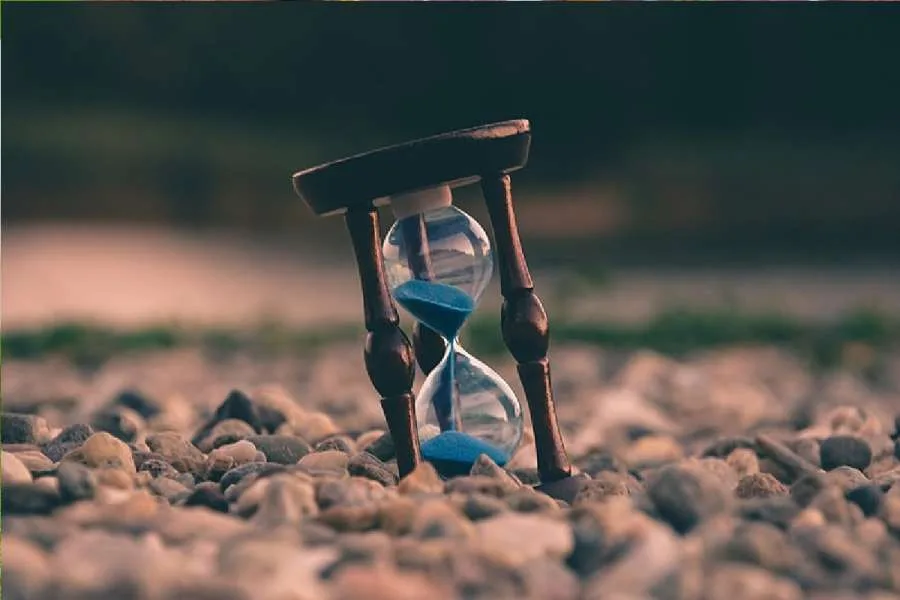 ما دلالة القول بأن المعاصي توصل إلى الكفر؟