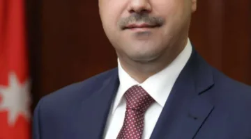الاتصال الحكومي: استراتيجية شاملة لتحسين كفاءة الإعلاميين المتحدثين الرسميين