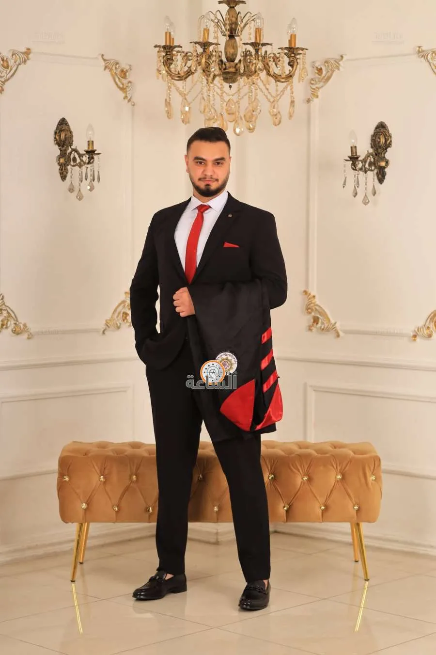 راتب الحديد.. تهانينا على التخرج (صور)