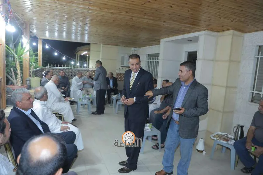 الخوالدة يتلقى التهاني بمناسبة ترقيته إلى رتبة أستاذ مشارك (صور)