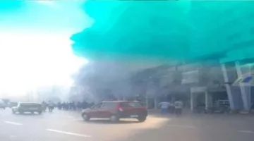 مصر.. اندلاع حريق كبير تحت فندق المحروسة بالإسكندرية