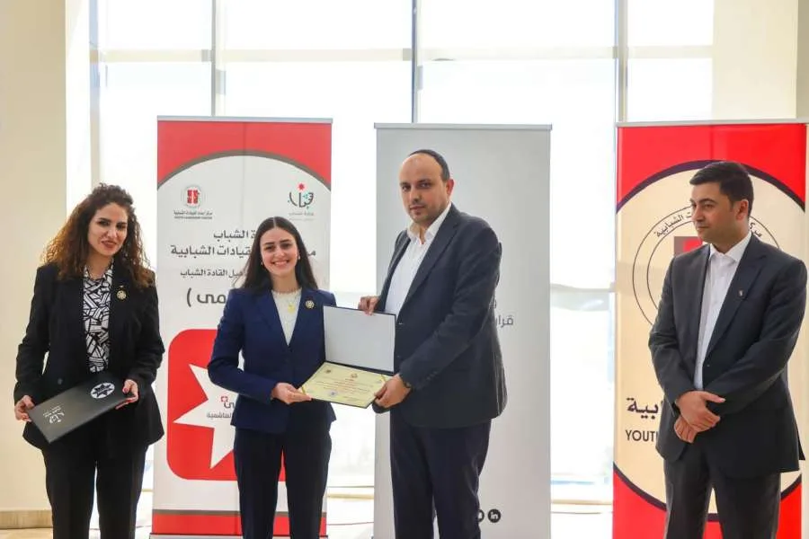 خريجة “نشامى” باسمة الشيخ ذيب تفوز بجائزة “أفضل متطوعة” في جامعة الحسين التقنية