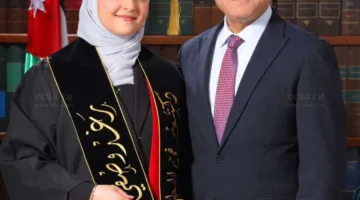 أسرة بنك الدواء الخيري تحتفل بنجاح الدكتورة رغد وتخرجها من كلية الطب