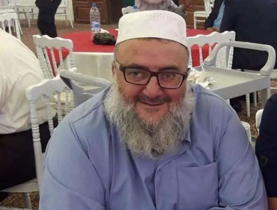 إياد حسني الهمشري (أبو صلاح) في ذمة الله إياد حسني الهمشري (أبو صلاح) في ذمة الله