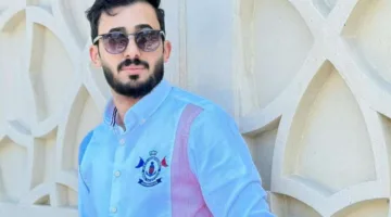 مصطفى عناد يكشف أسرار التصوير الصحراوي مستلهمًا من عمر المختار