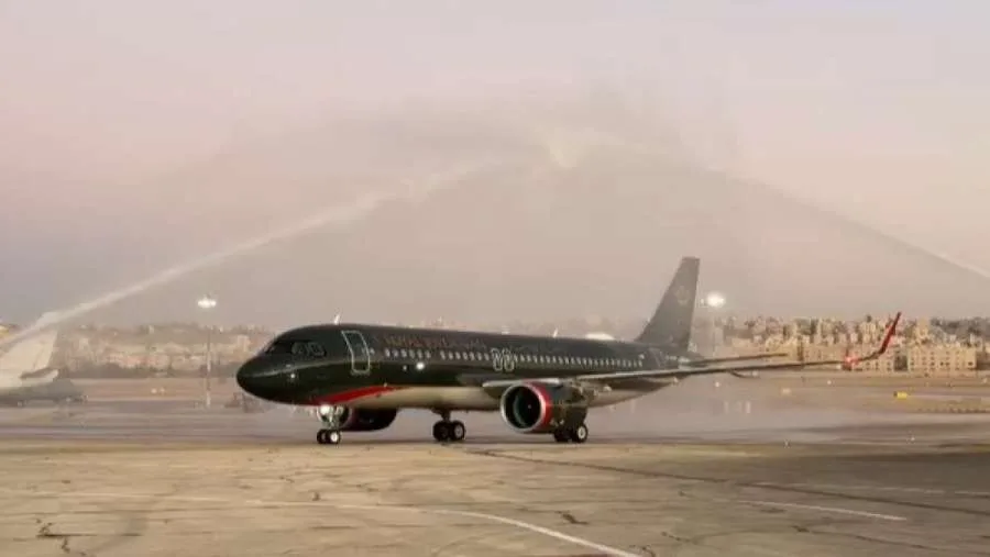 وصول أول طائرة إيرباص A320neo للملكية الأردنية إلى مطار عمان الدولي
