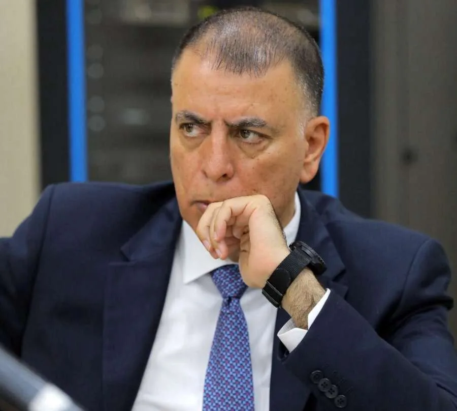 وزير الداخلية يتابع جهود السيطرة على الحرائق في سوريا وزير الداخلية يتابع جهود السيطرة على الحرائق في سوريا