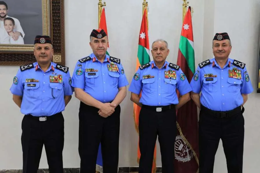إرادة ملكية بترقية العمداء الطراونة والزعبي والعبادي إلى رتبة لواء وقرار إحالتهم على التقاعد