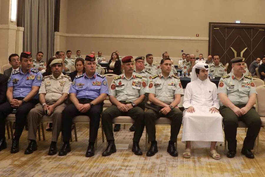 القوات المسلحة تساهم في ورشة تدريبية للجنة الأردنية المعنية بالقانون الدولي الإنساني (صور) القوات المسلحة تساهم في ورشة تدريبية للجنة الأردنية المعنية بالقانون الدولي الإنساني (صور)