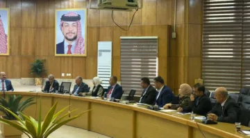 تنفيذي اربد يناقش تقدم المشاريع الاستثمارية (صور)