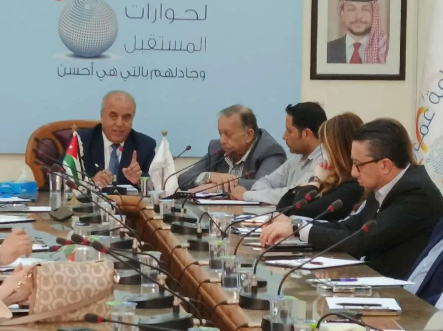 عزمي محافظة يتحدث عن امتحانات التوجيهي من جماعة عمان (صور)