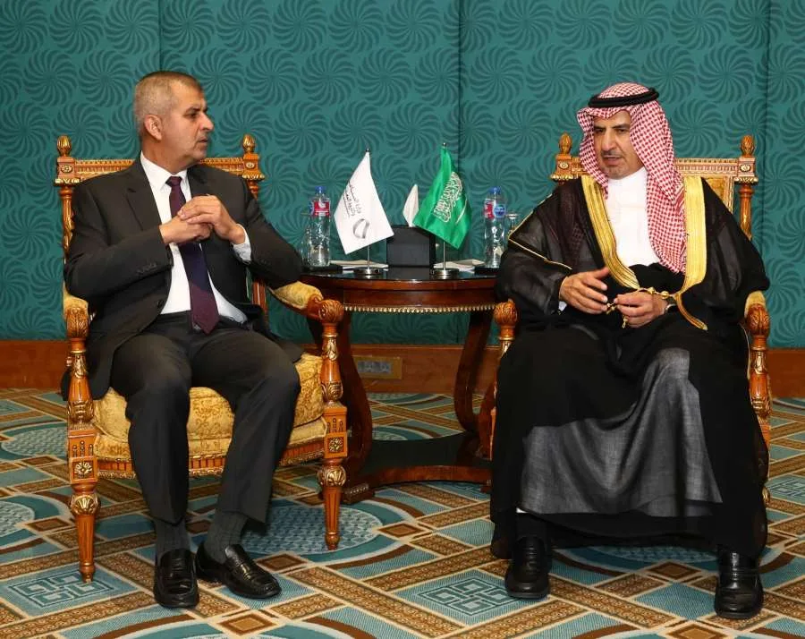 الخرابشة يشدد على ضرورة تعزيز التعاون بين الأردن والسعودية في مجال المسوحات الجيولوجية (صور) الخرابشة يشدد على ضرورة تعزيز التعاون بين الأردن والسعودية في مجال المسوحات الجيولوجية (صور)