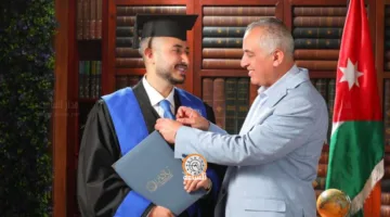 النائب الظهراوي يعبّر: في حفل تخرج ابني، لحظة رائعة…